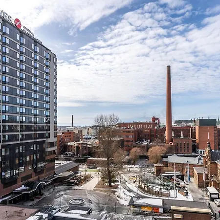 Apartman Tilava Ja Hyvin Varusteltu Koti Tampereen Sydamessa *